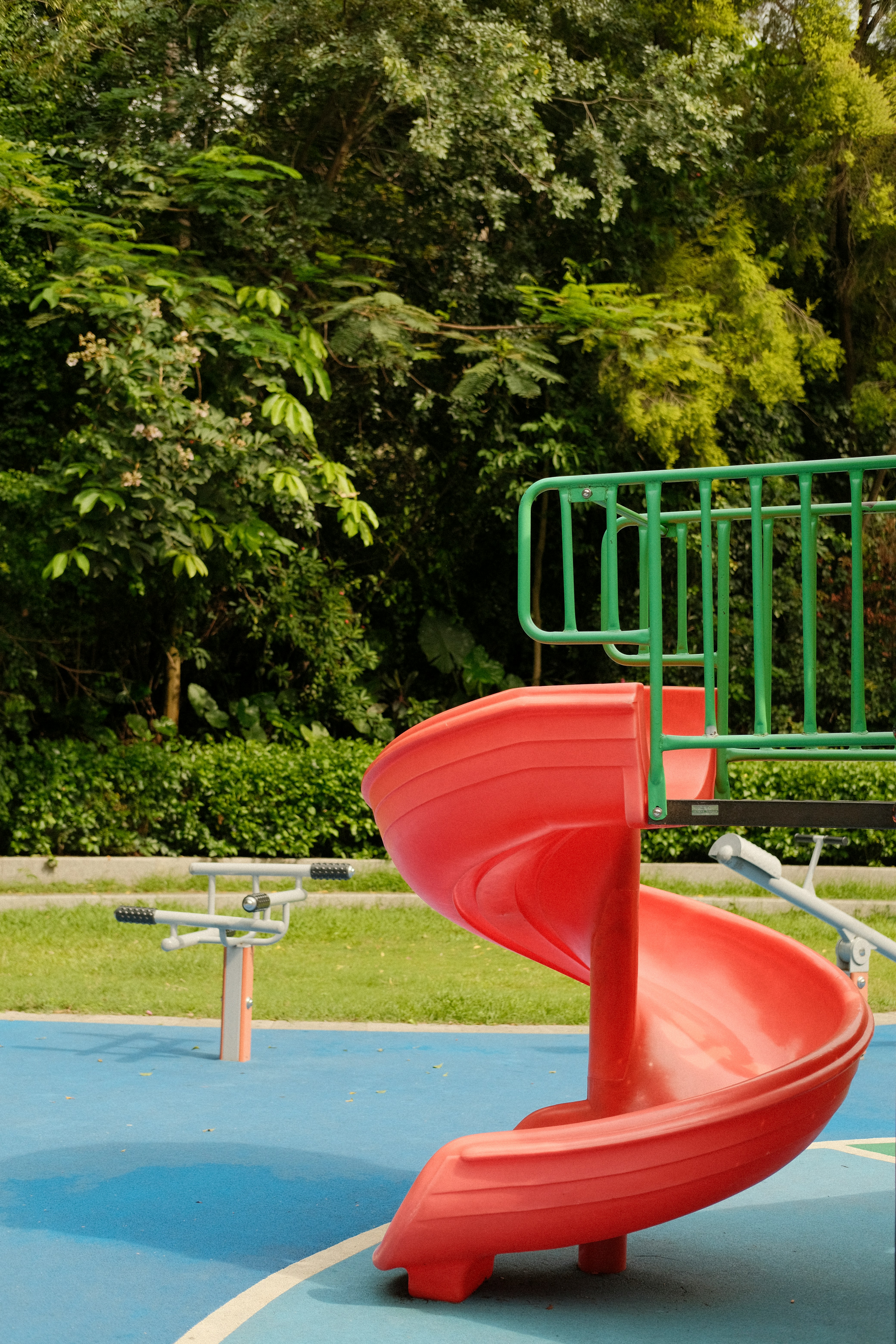 Spielturm Rutsche Sicherheitscheck Bayern